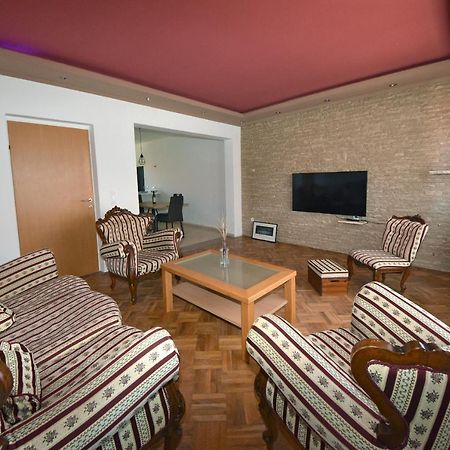 Family Apartment Sara Задар Екстериор снимка
